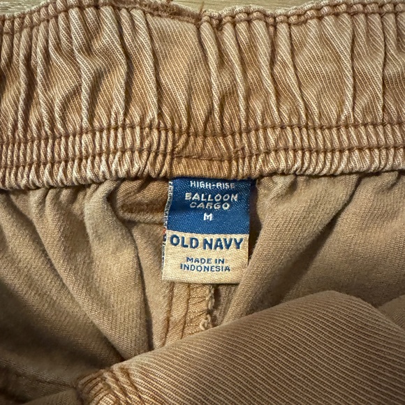 Old navy balloon cargo pants M - Picture 5 of 5